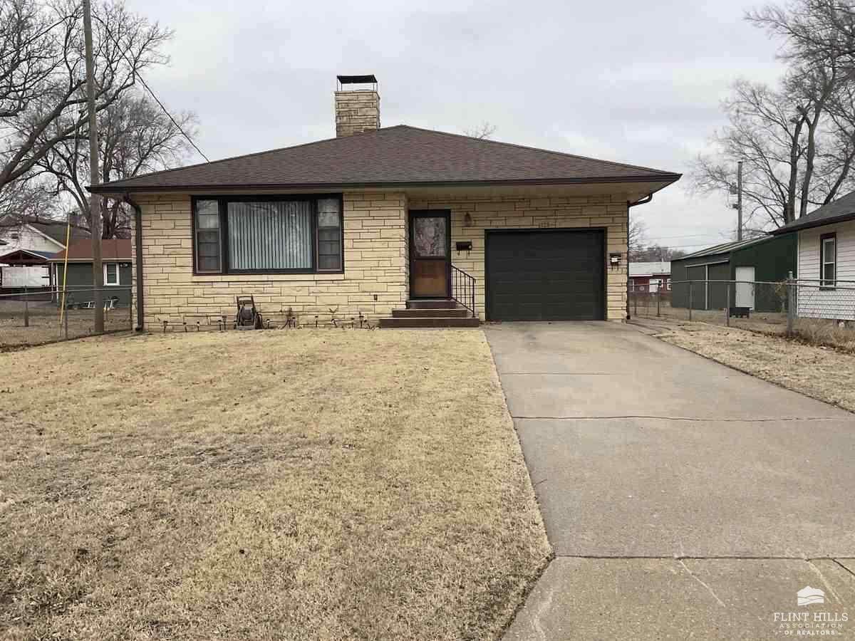 listing main picture