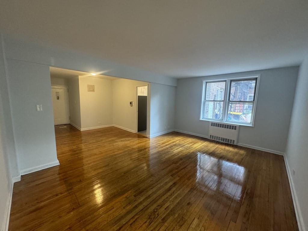 listing main picture