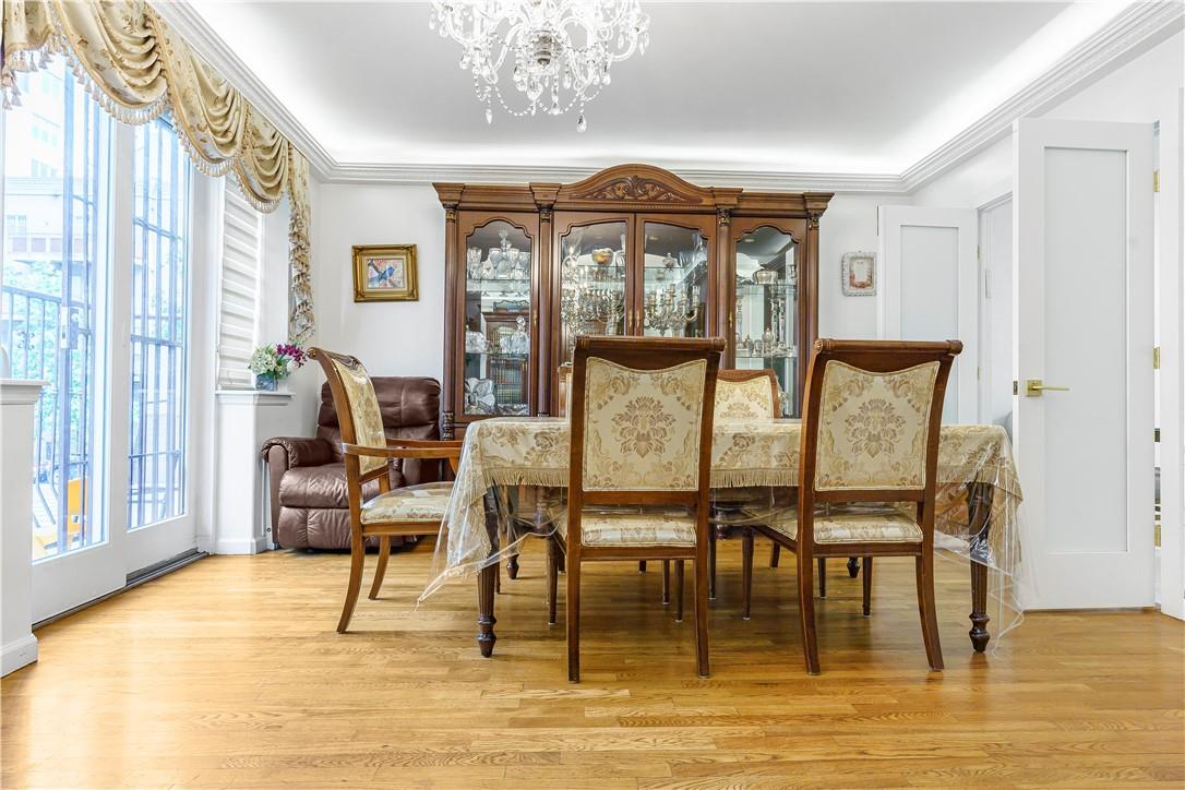 listing main picture
