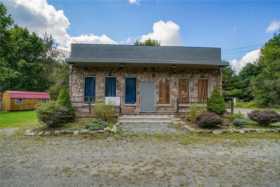 listing main picture