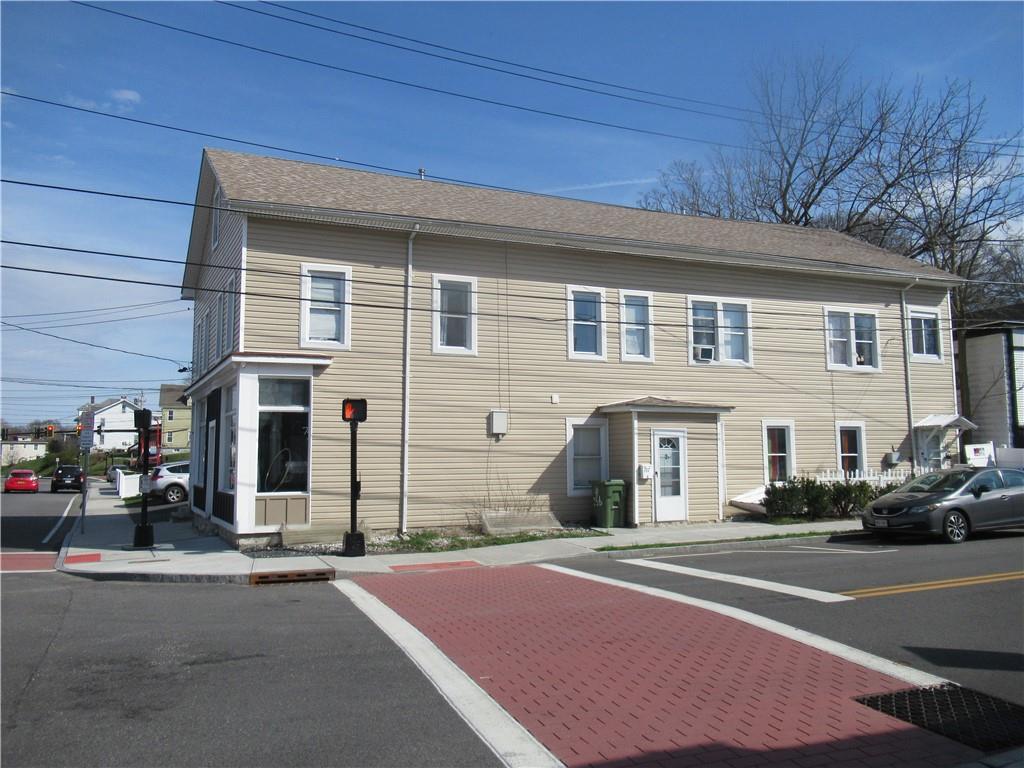 listing main picture