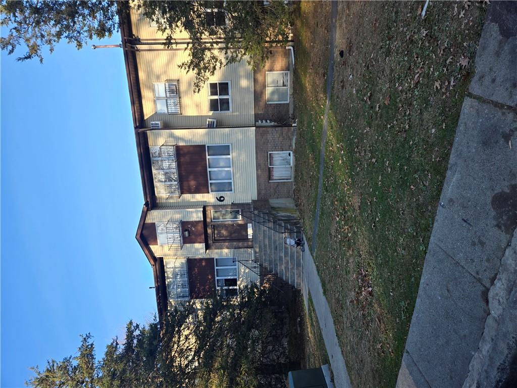 listing main picture