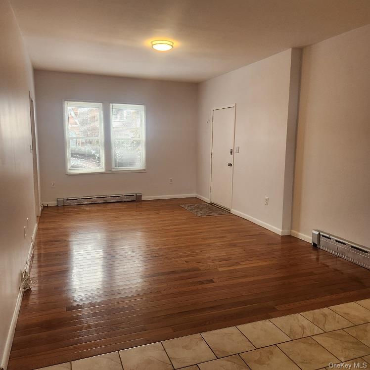 listing main picture