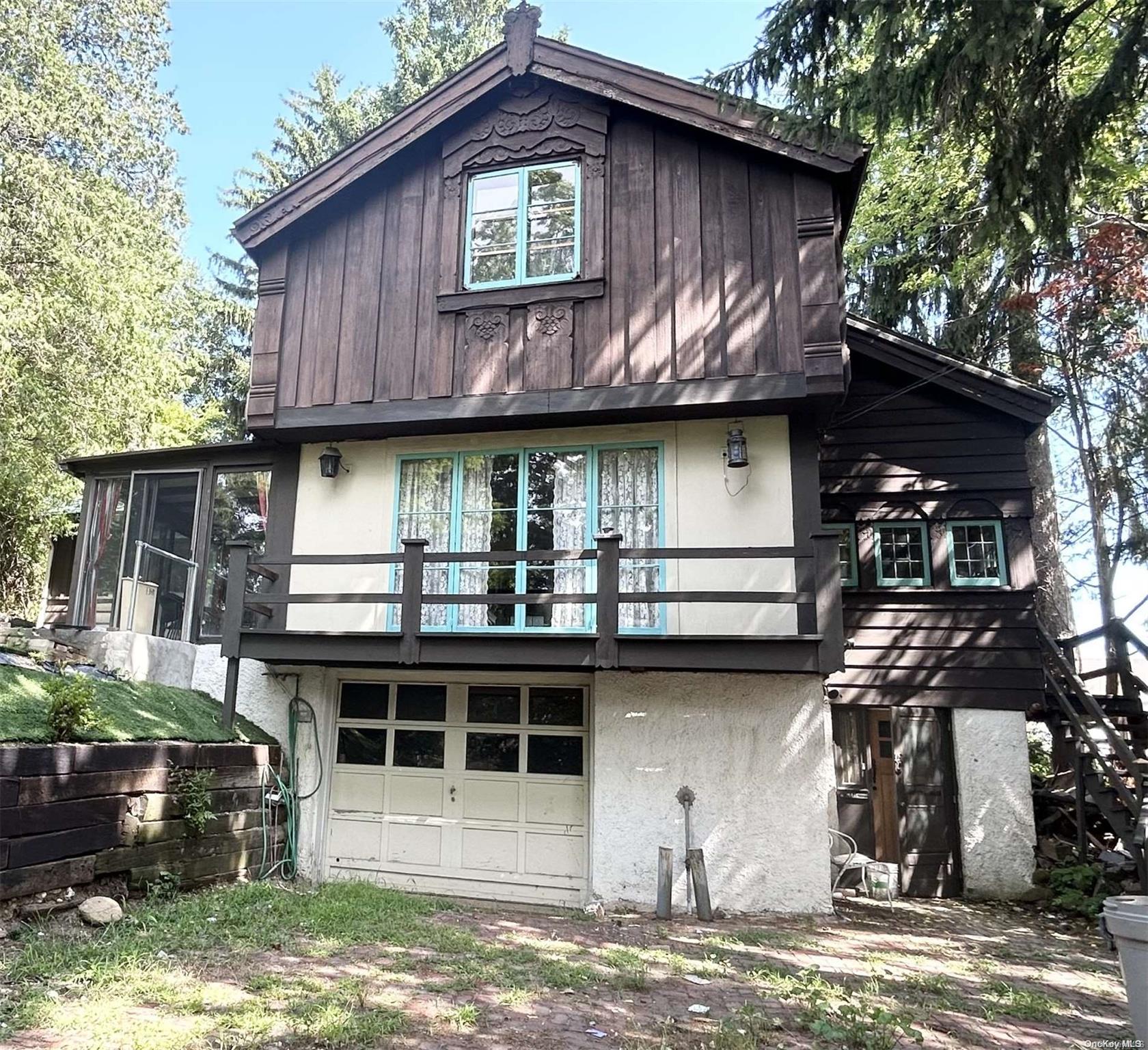 listing main picture