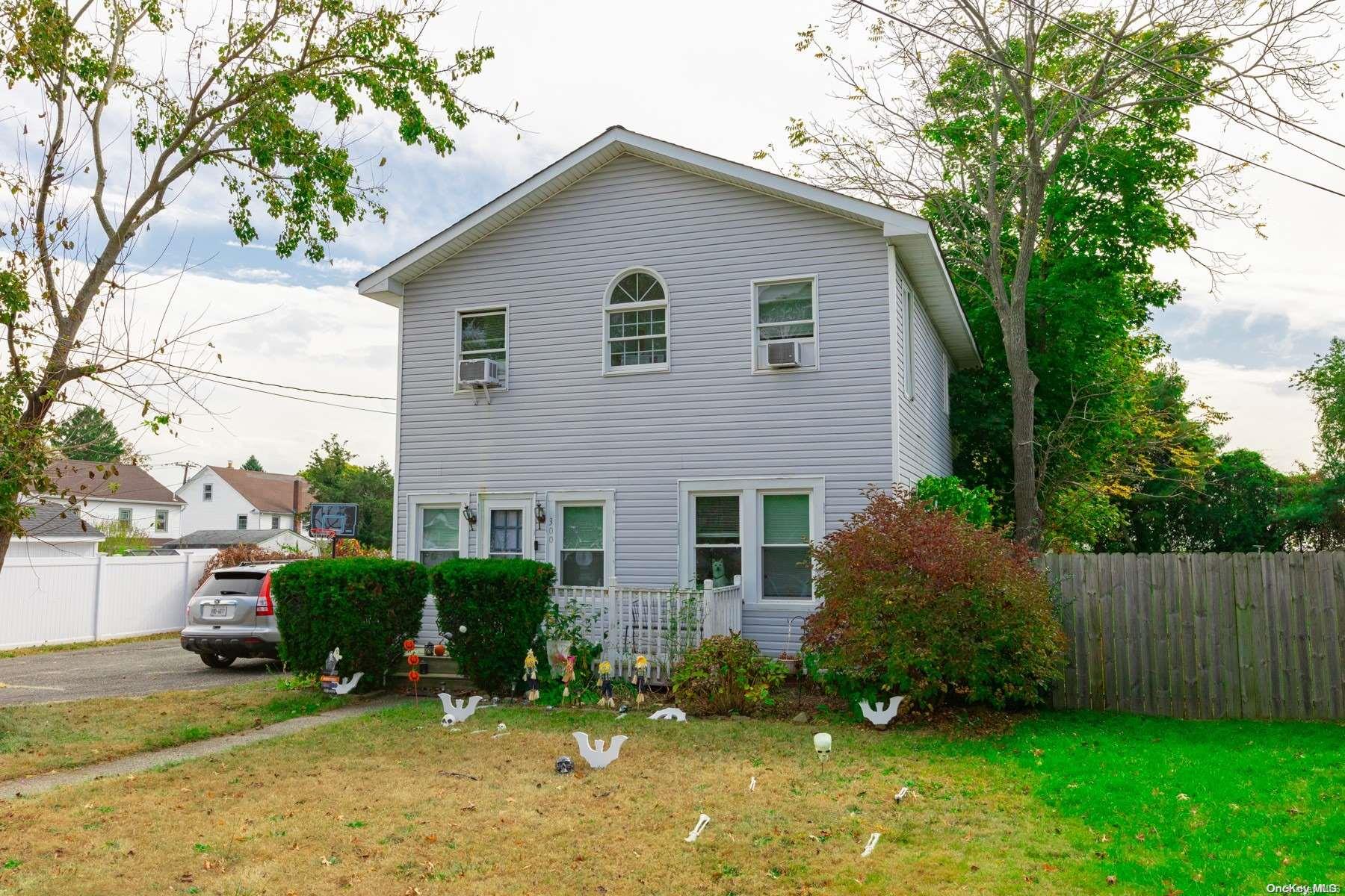 listing main picture