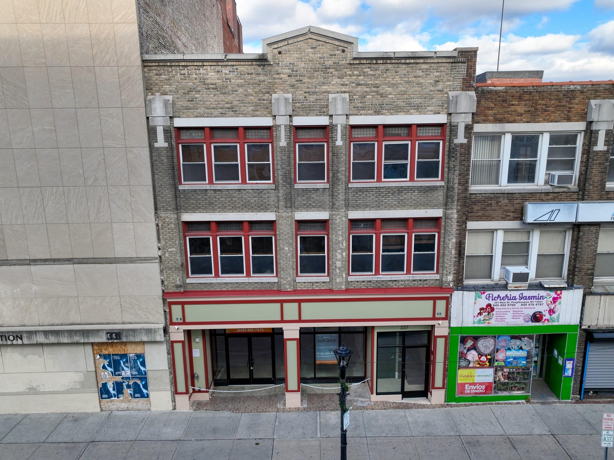 listing main picture