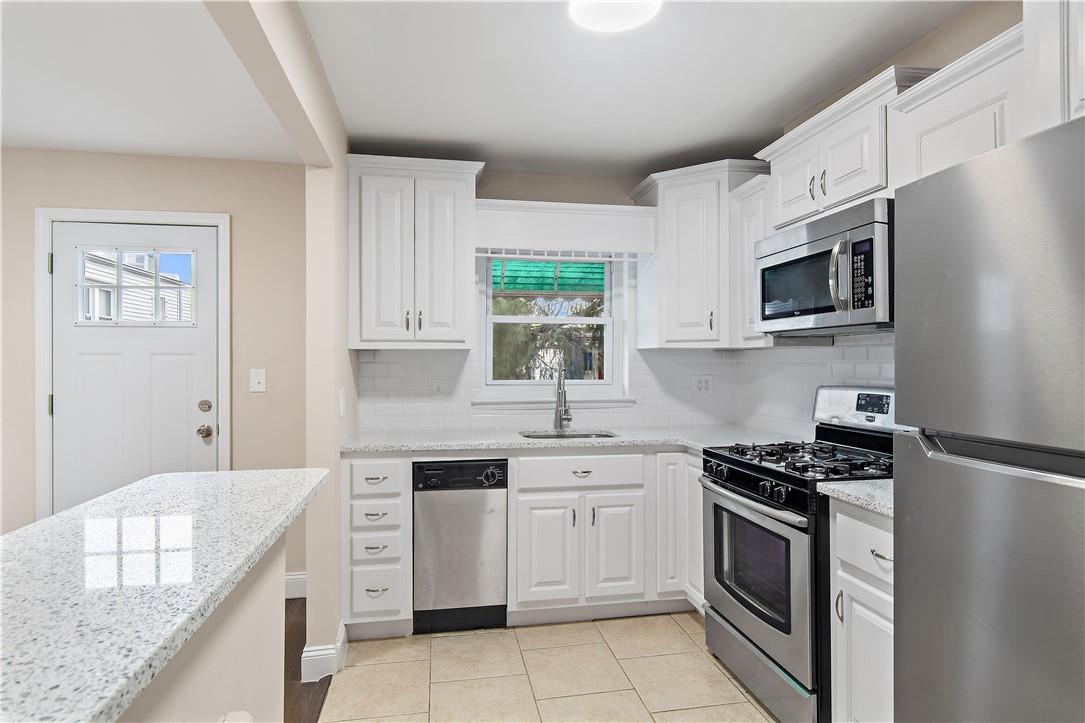 listing main picture