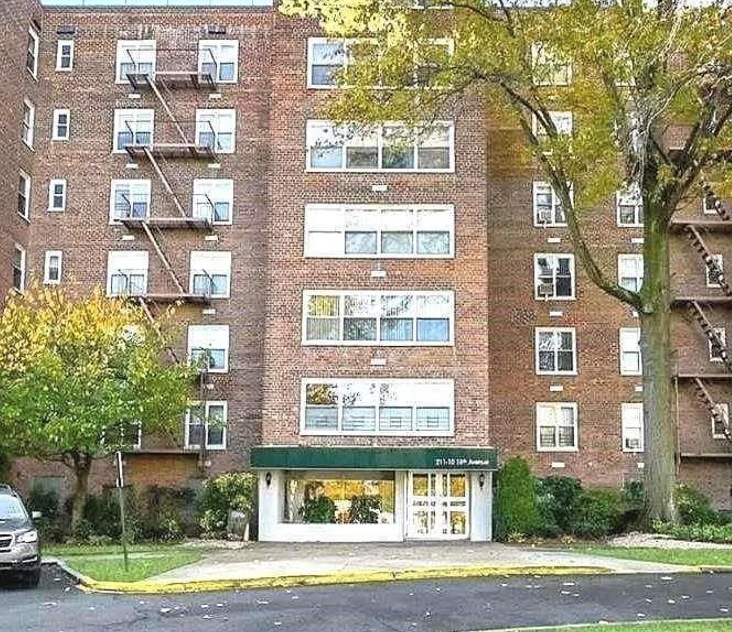 listing main picture