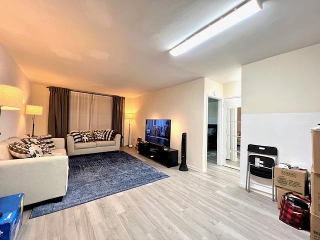 listing main picture