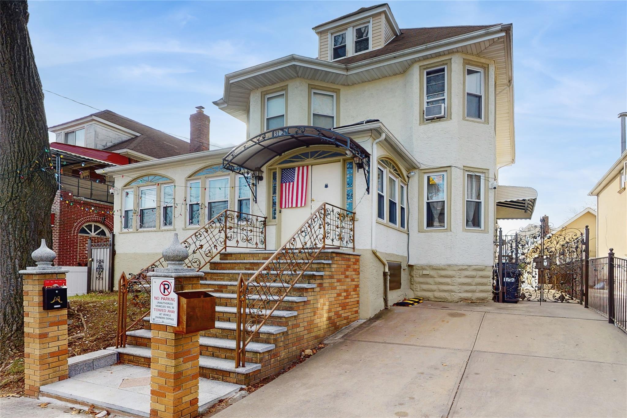 listing main picture