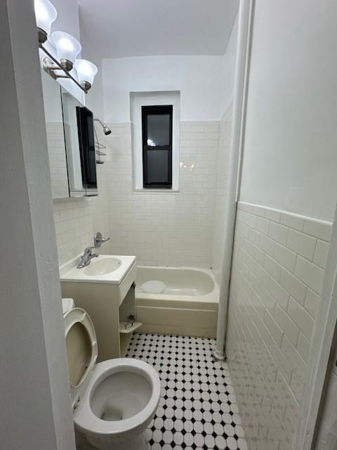 listing main picture
