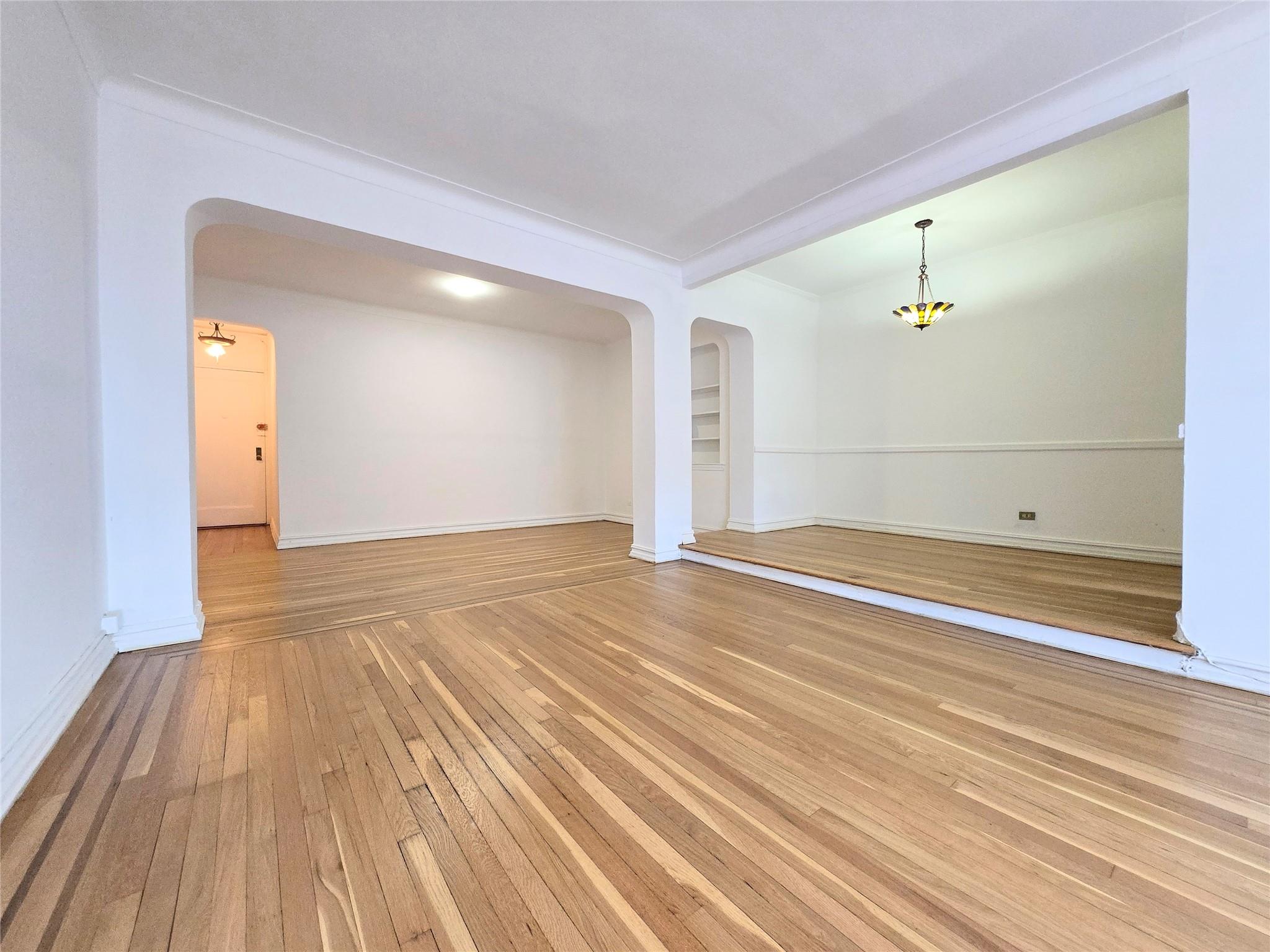 listing main picture