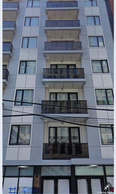 listing main picture