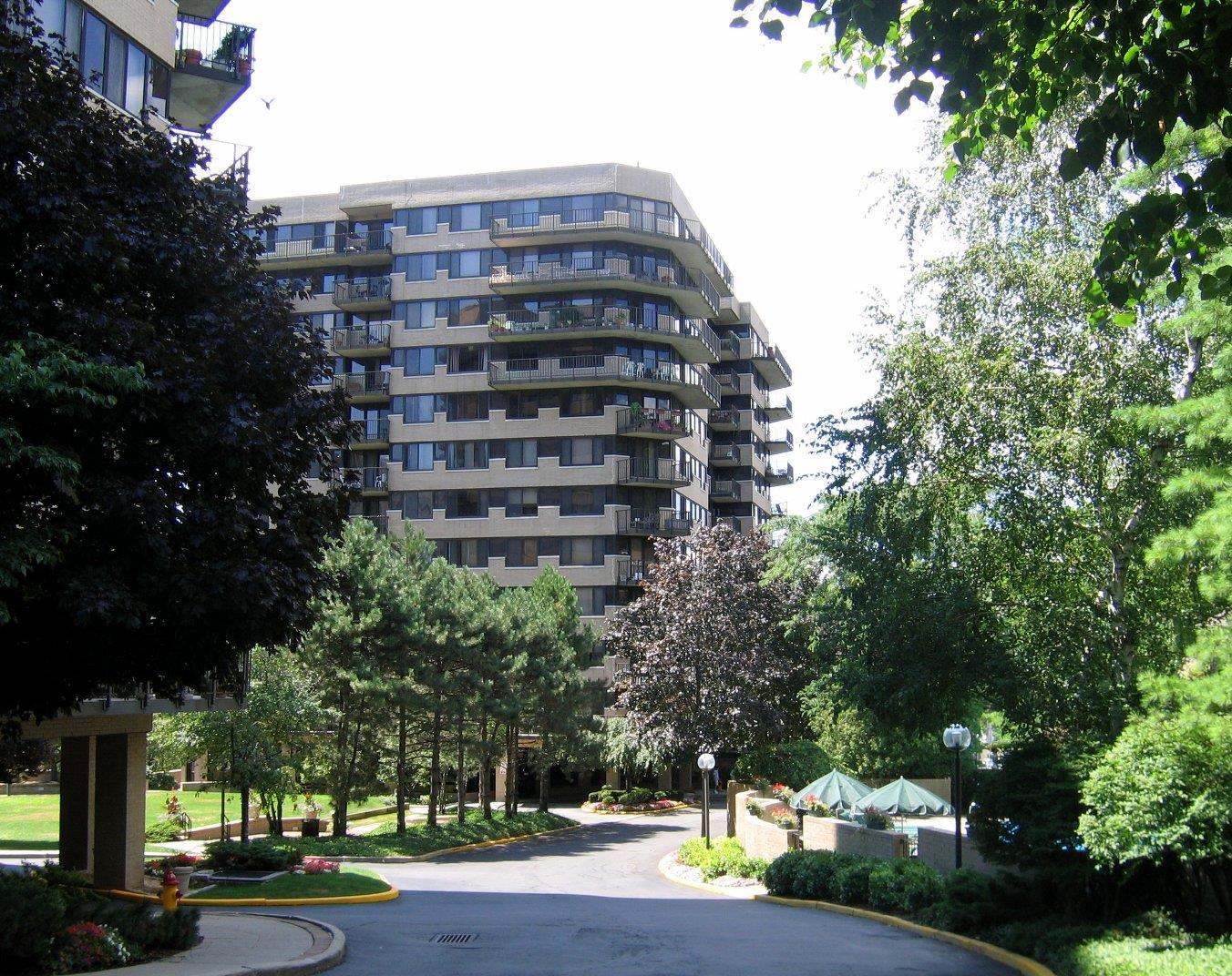 listing main picture