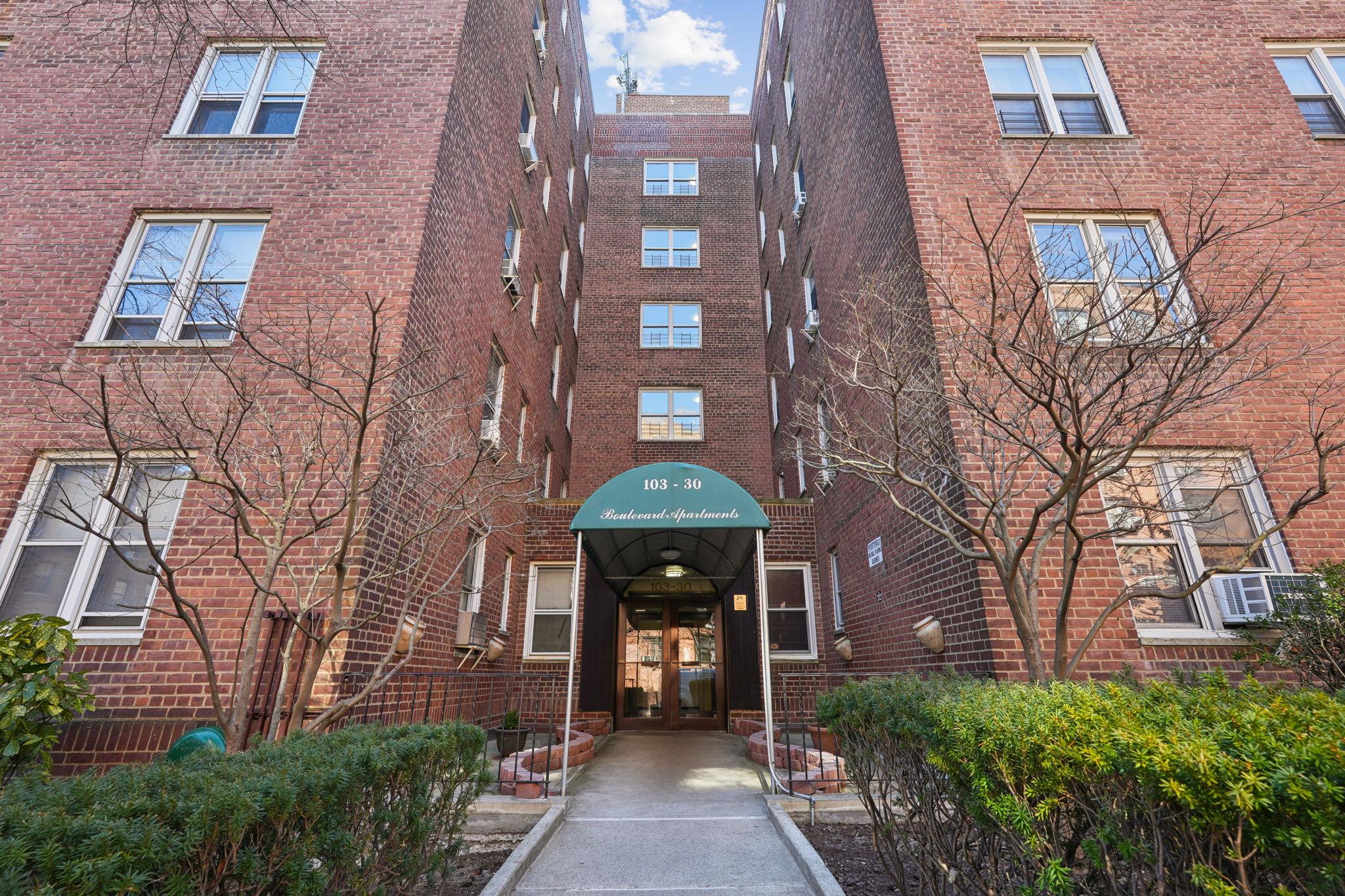 listing main picture