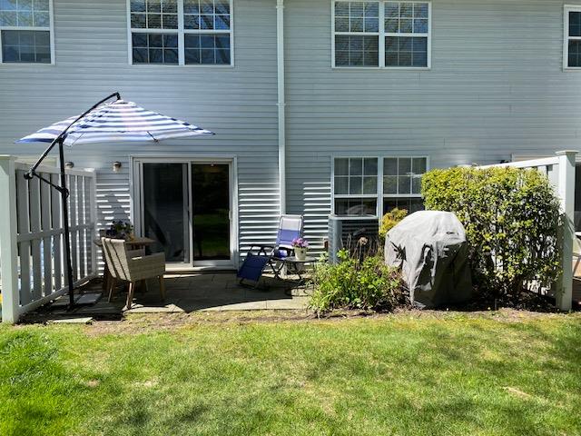 listing main picture