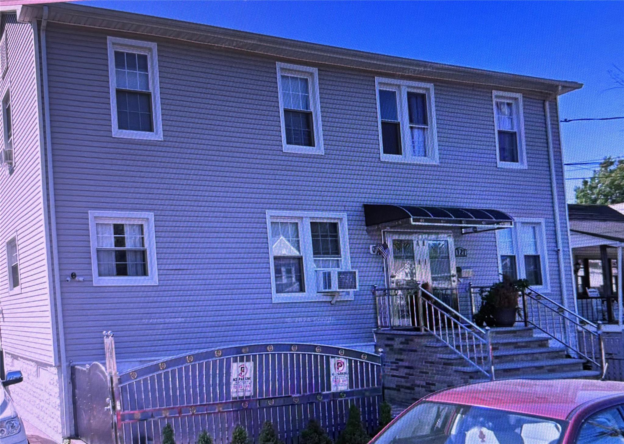 listing main picture