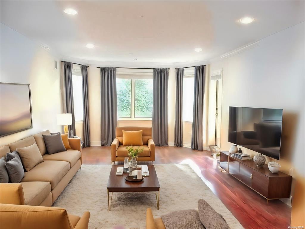 listing main picture