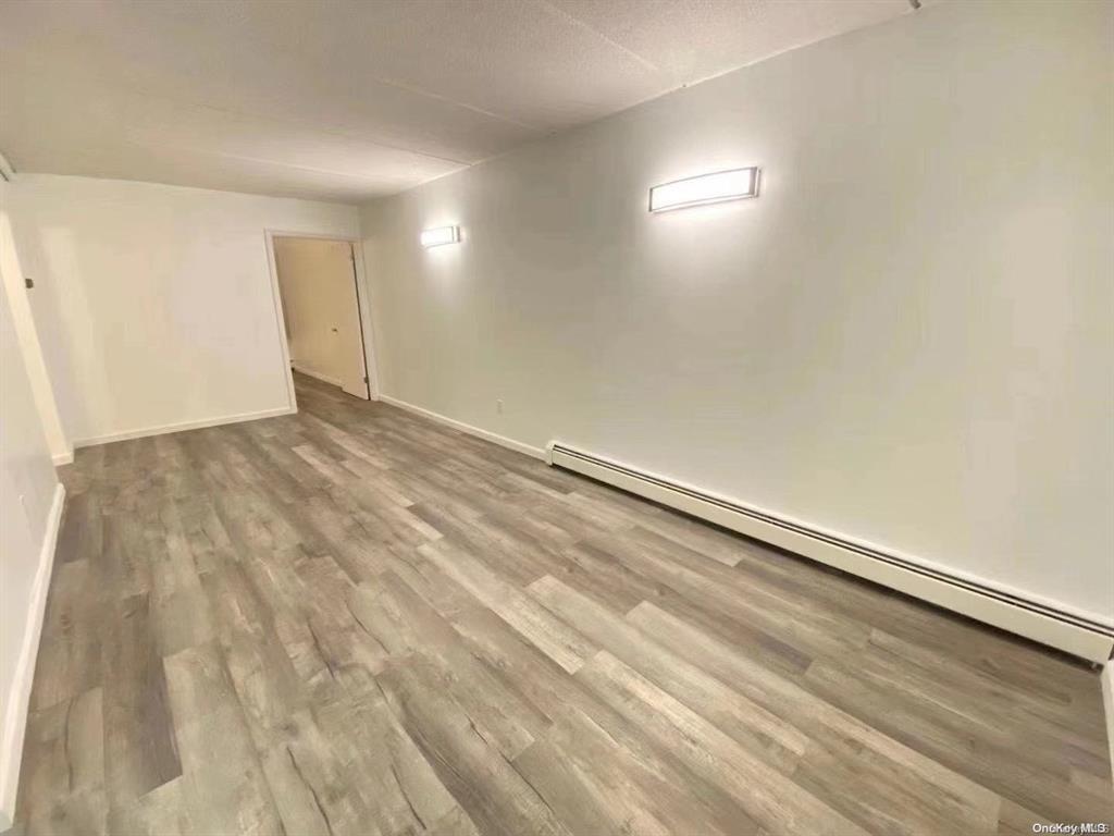listing main picture