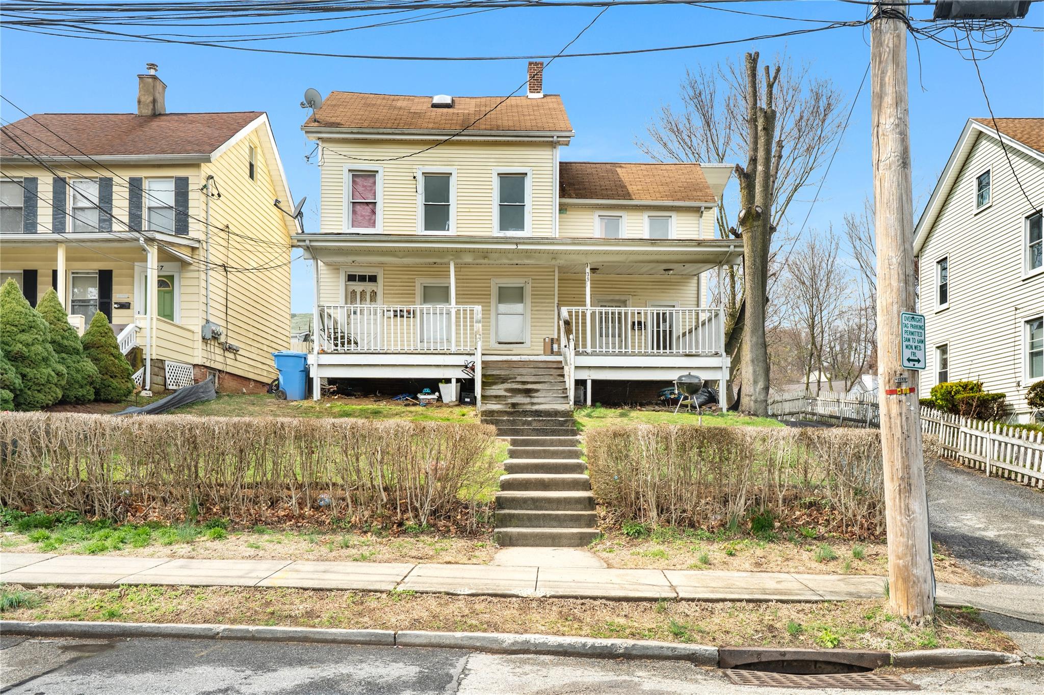 listing main picture