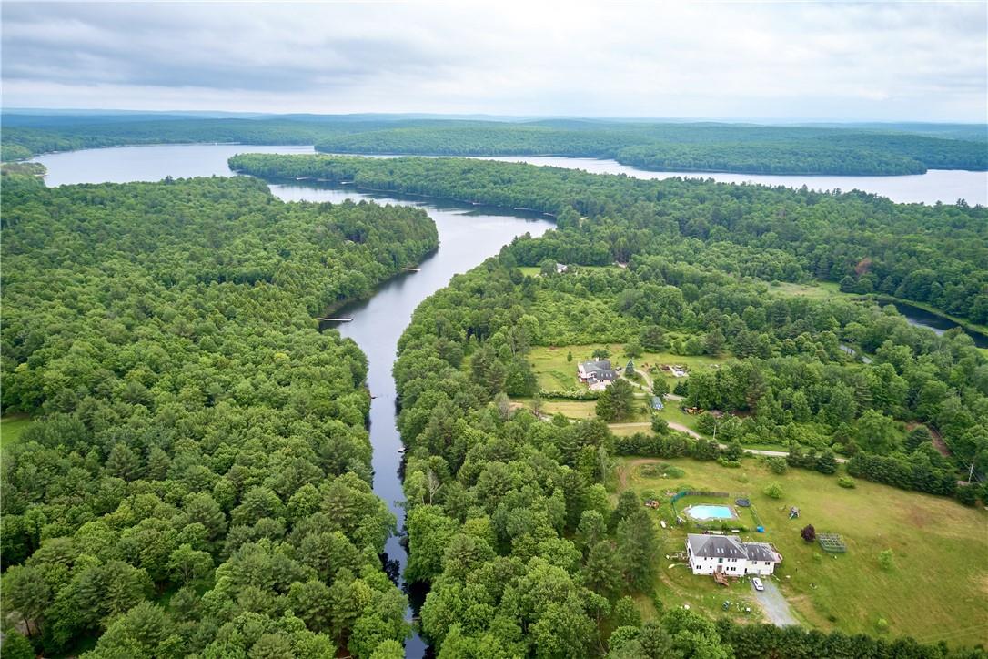 listing main picture