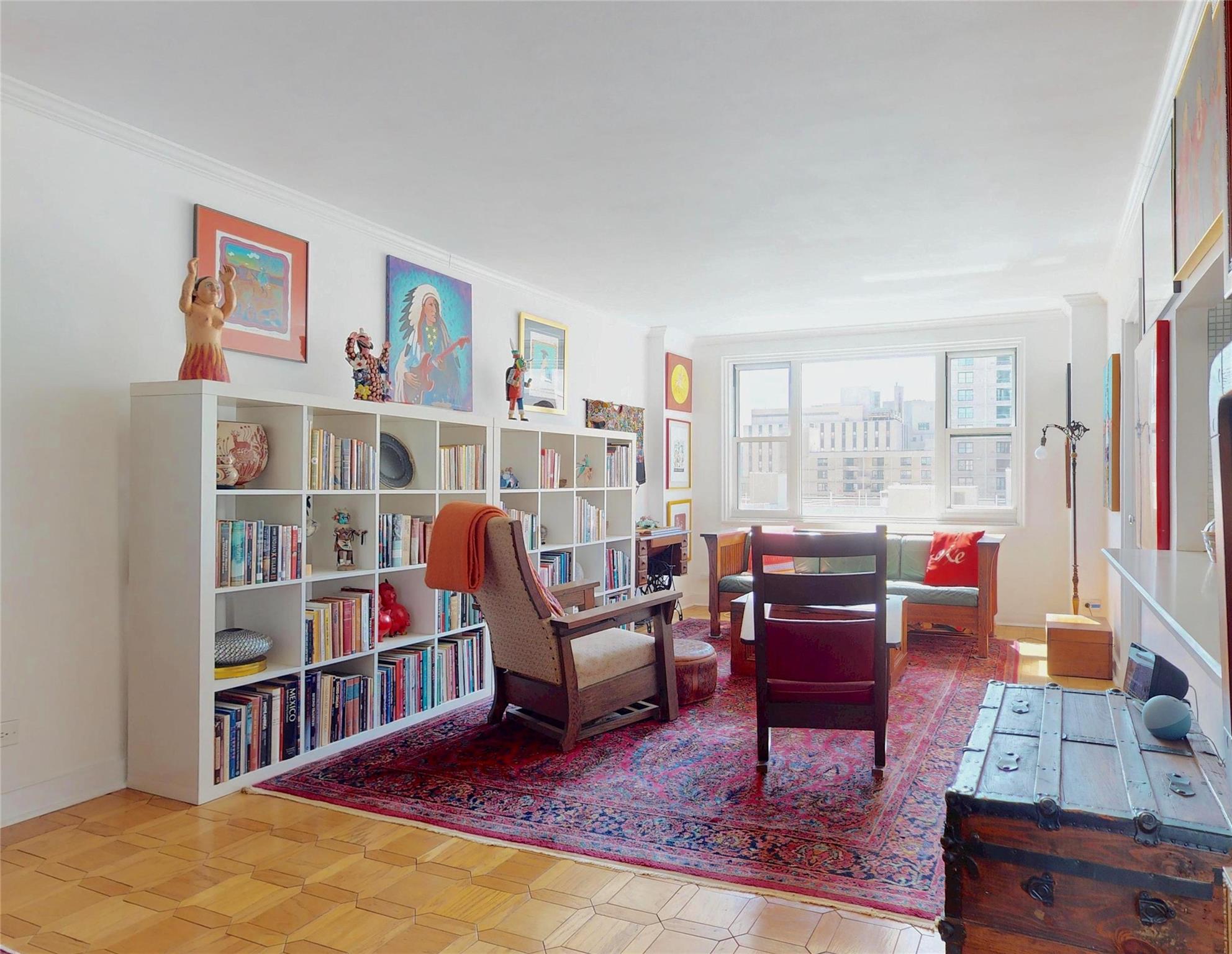 listing main picture