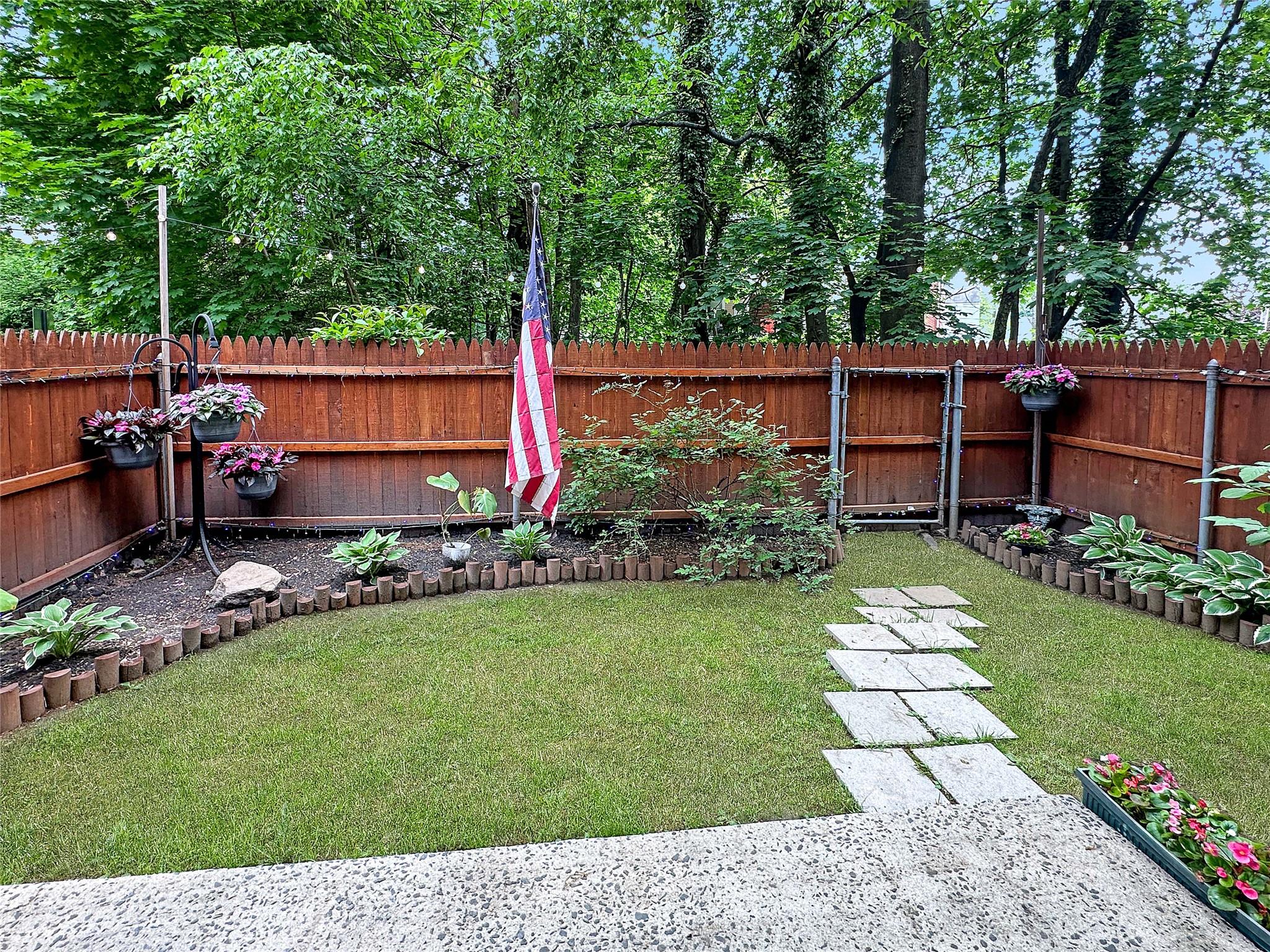 listing main picture