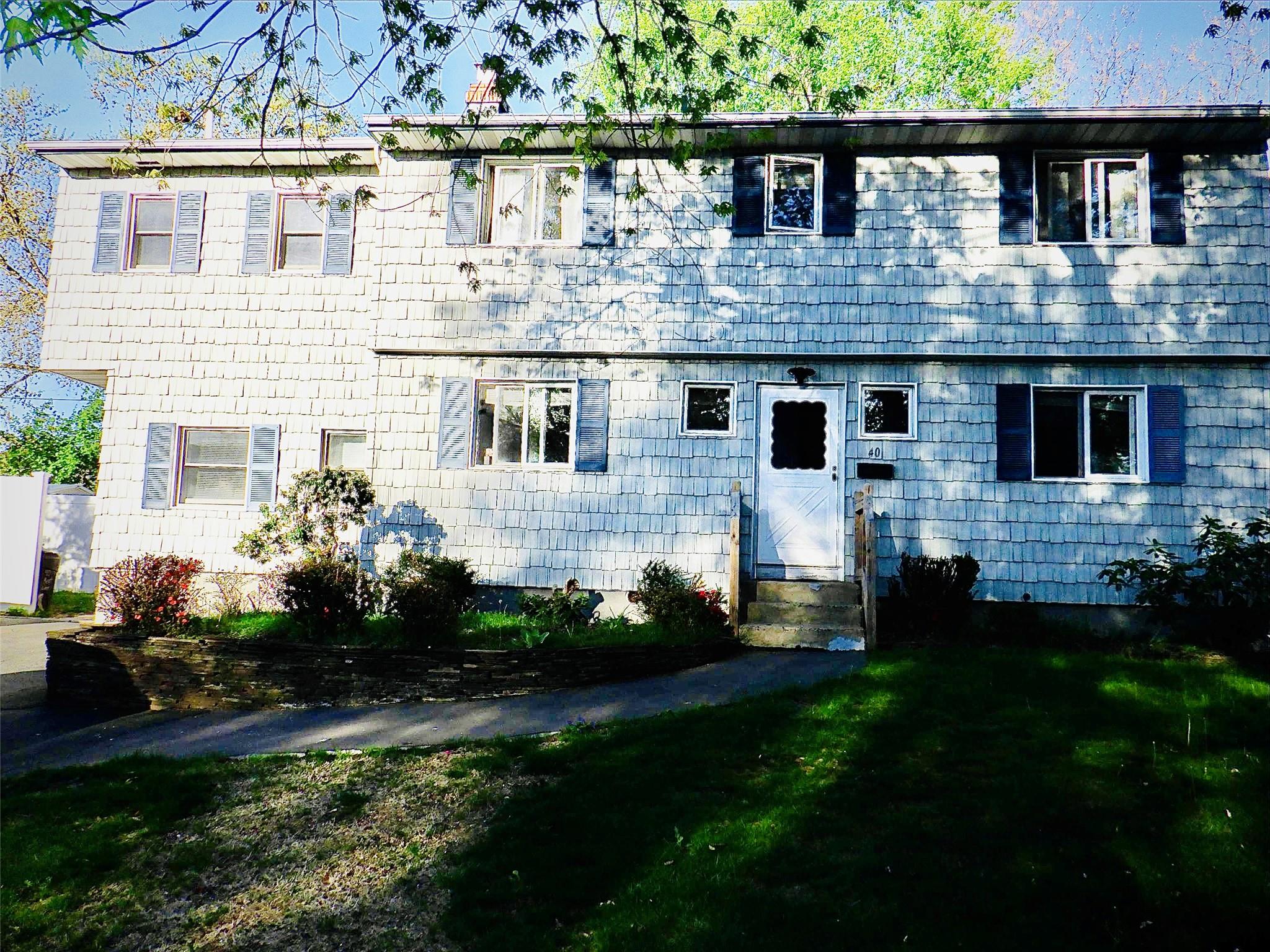 listing main picture