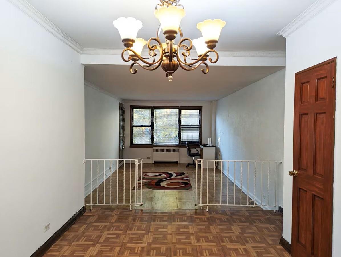 listing main picture
