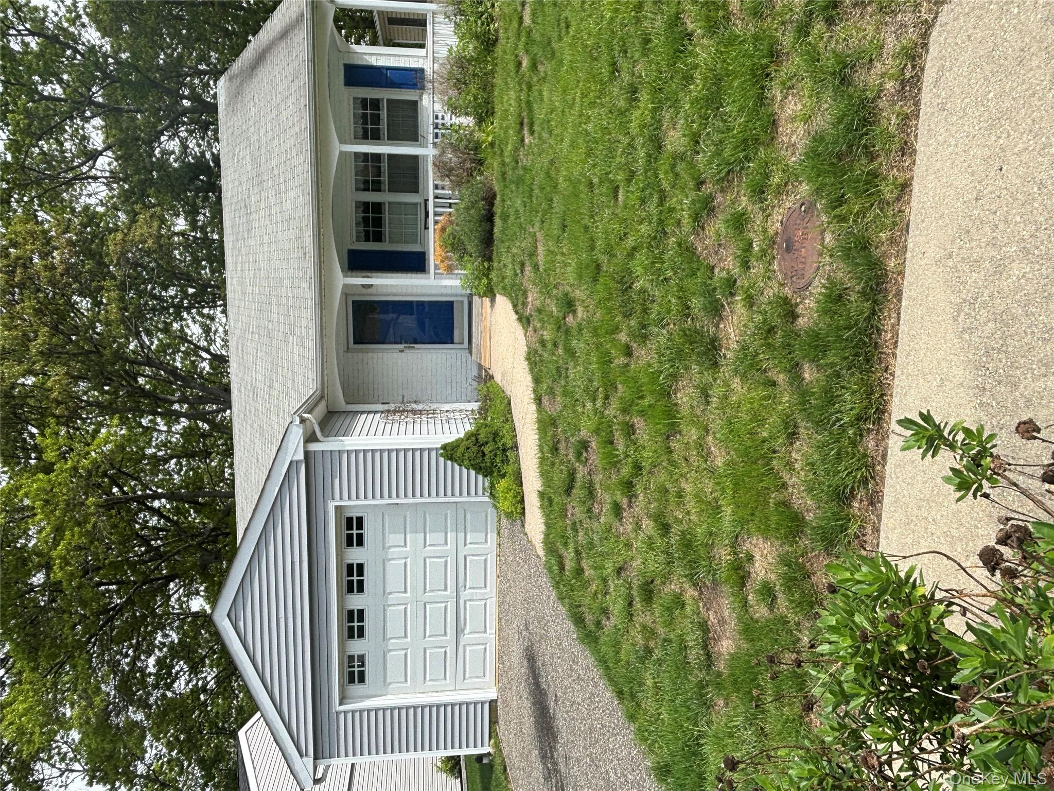 listing main picture