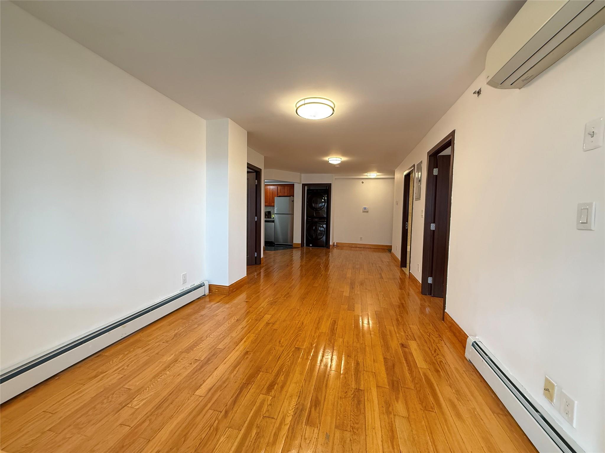 listing main picture