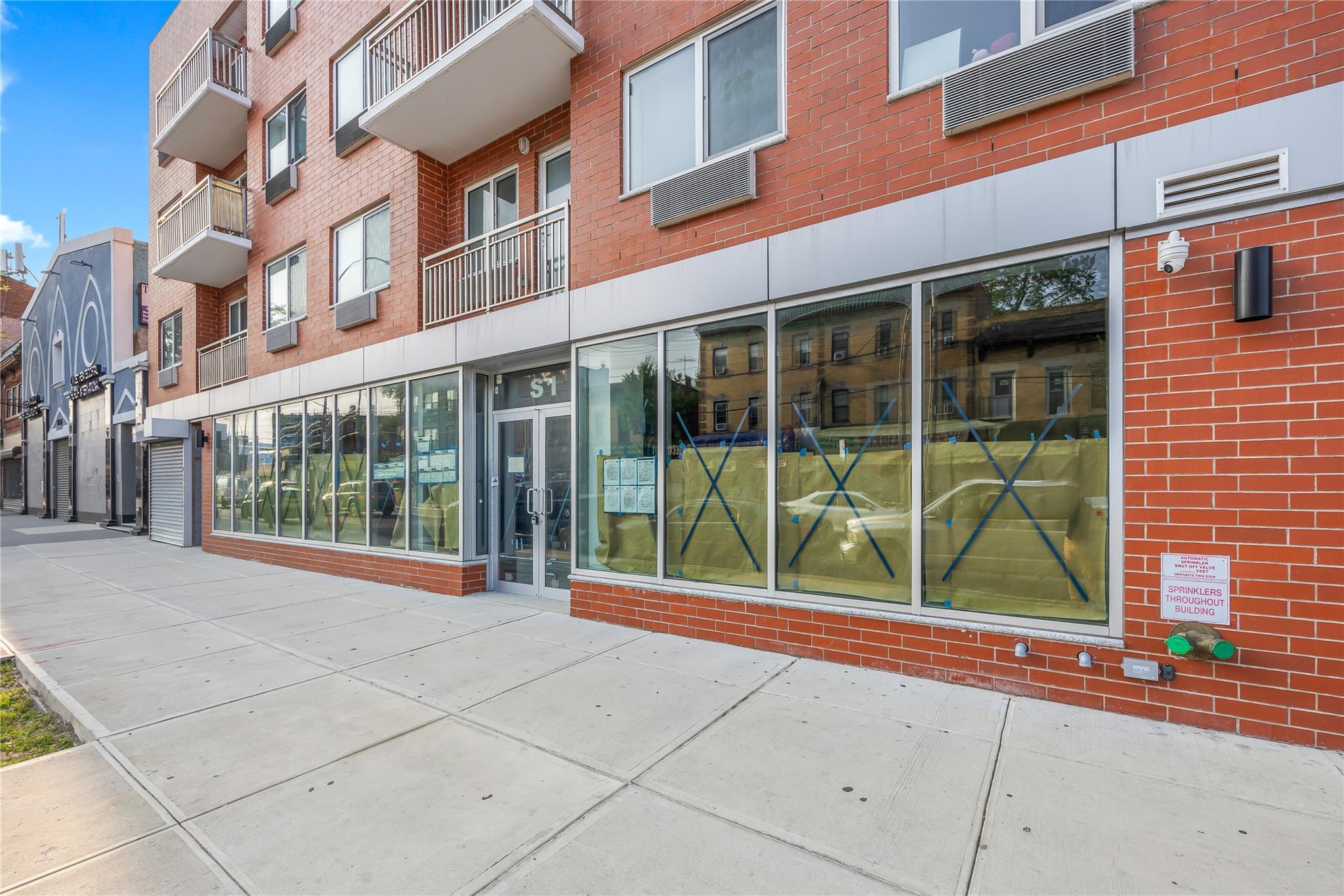 listing main picture