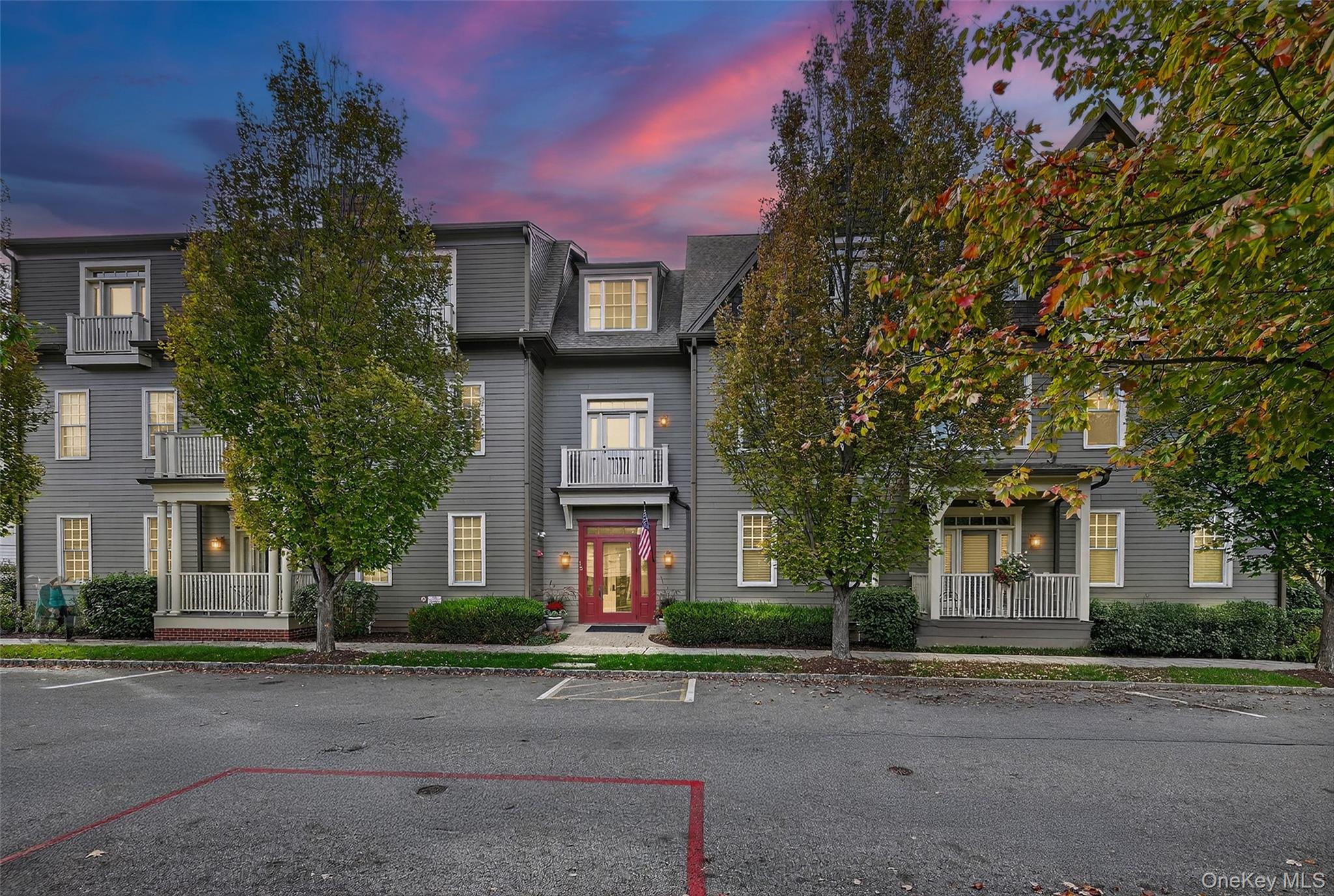 listing main picture