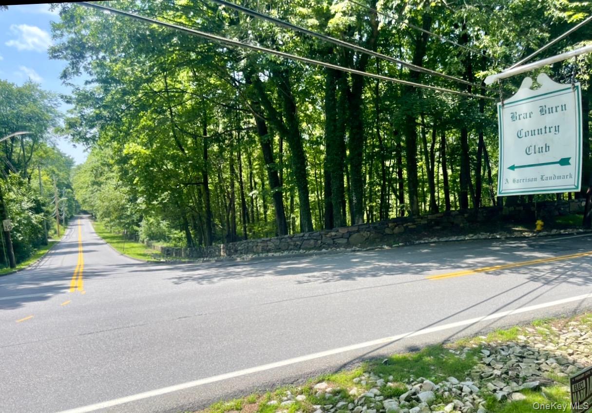 listing main picture