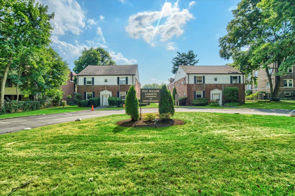 listing main picture