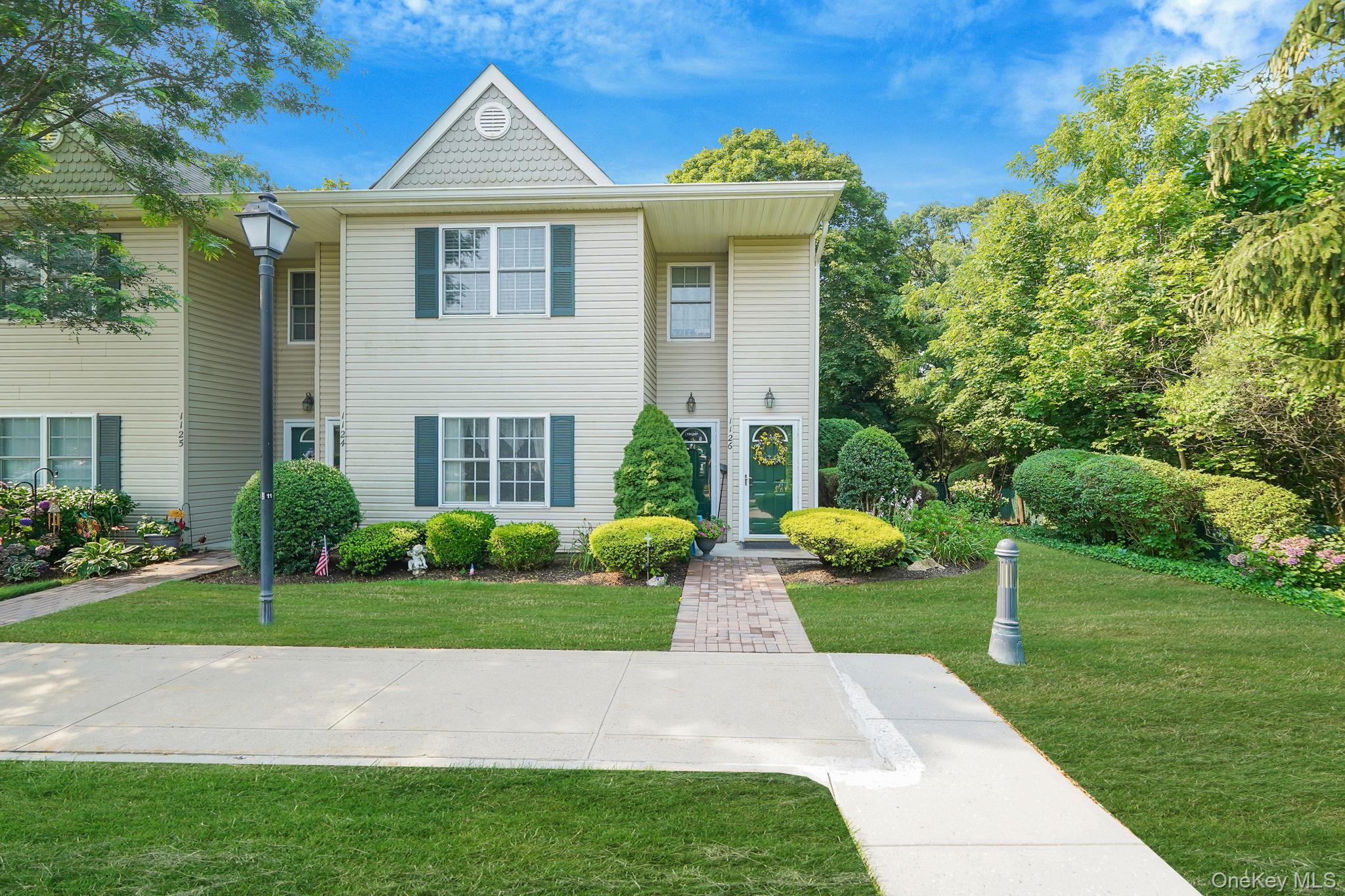 listing main picture