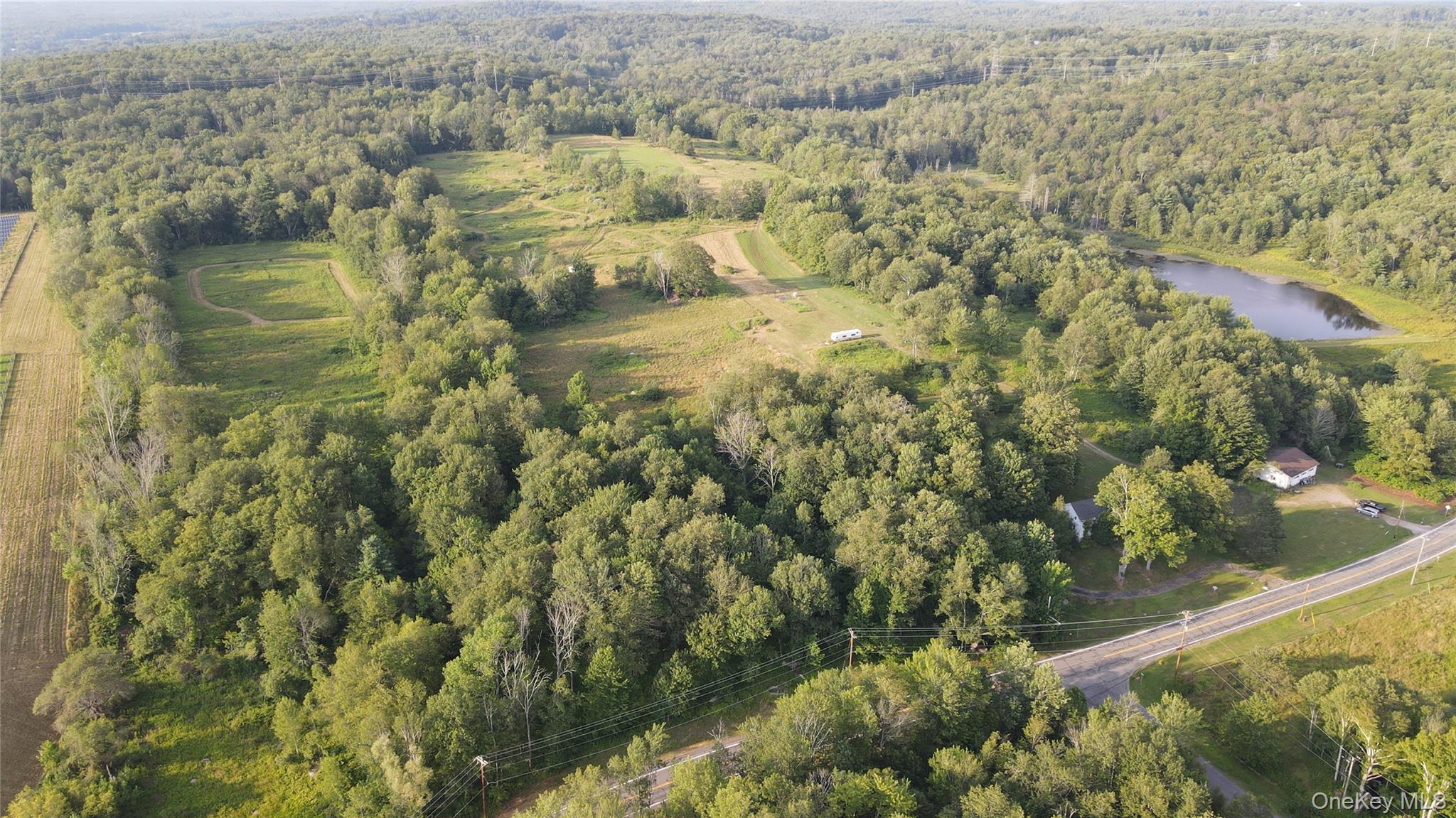 listing main picture