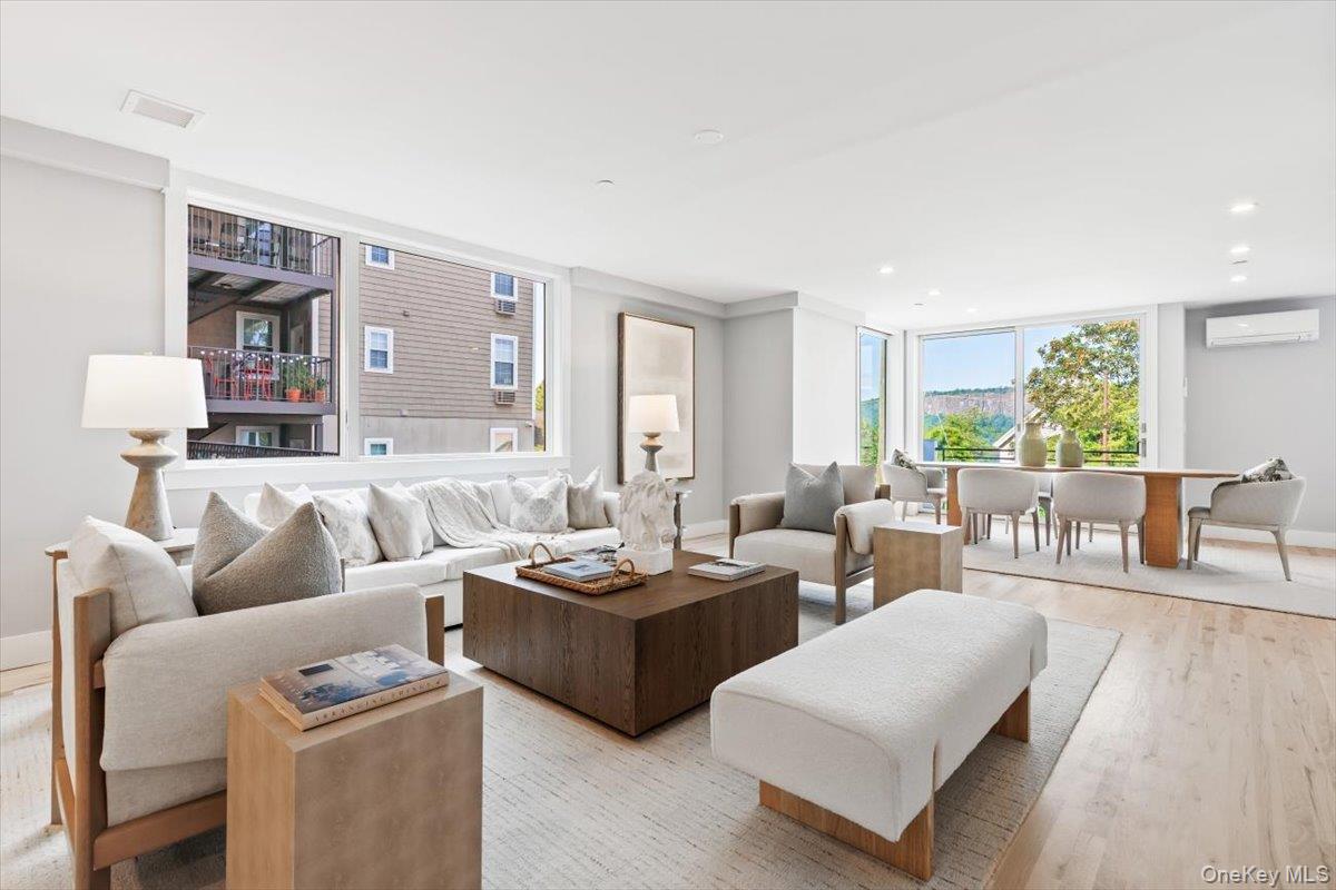 listing main picture