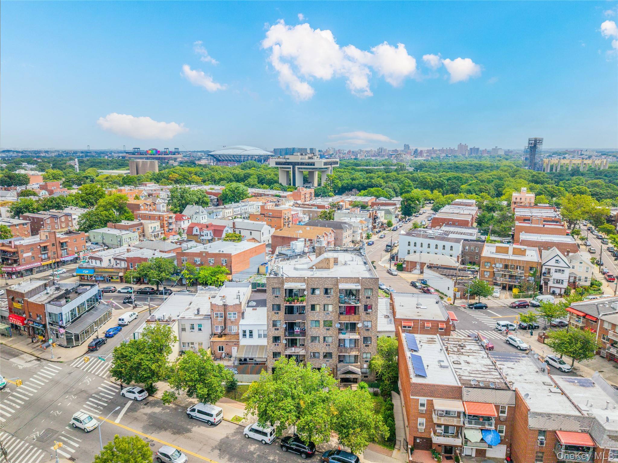 listing main picture