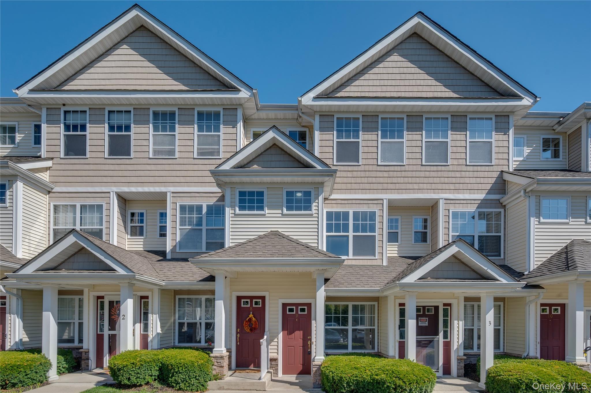 listing main picture