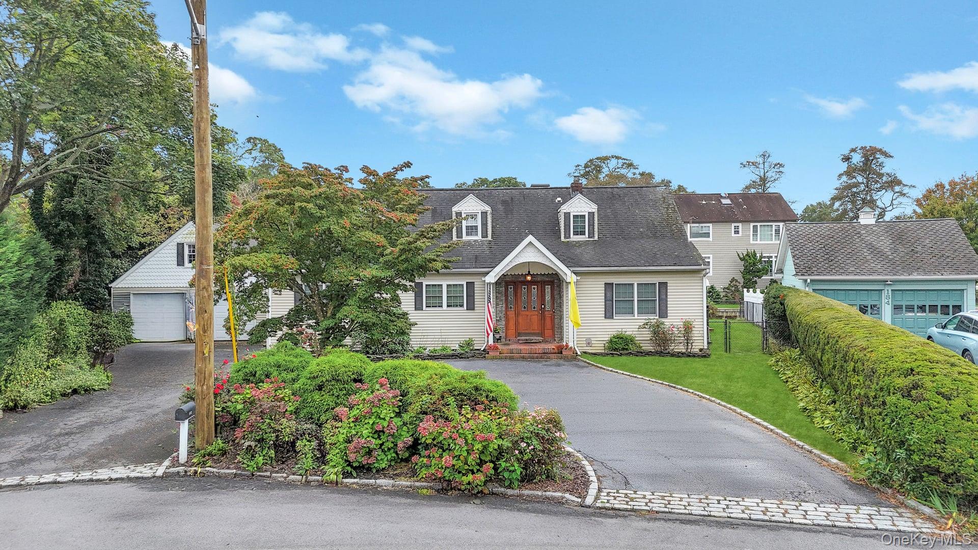 listing main picture