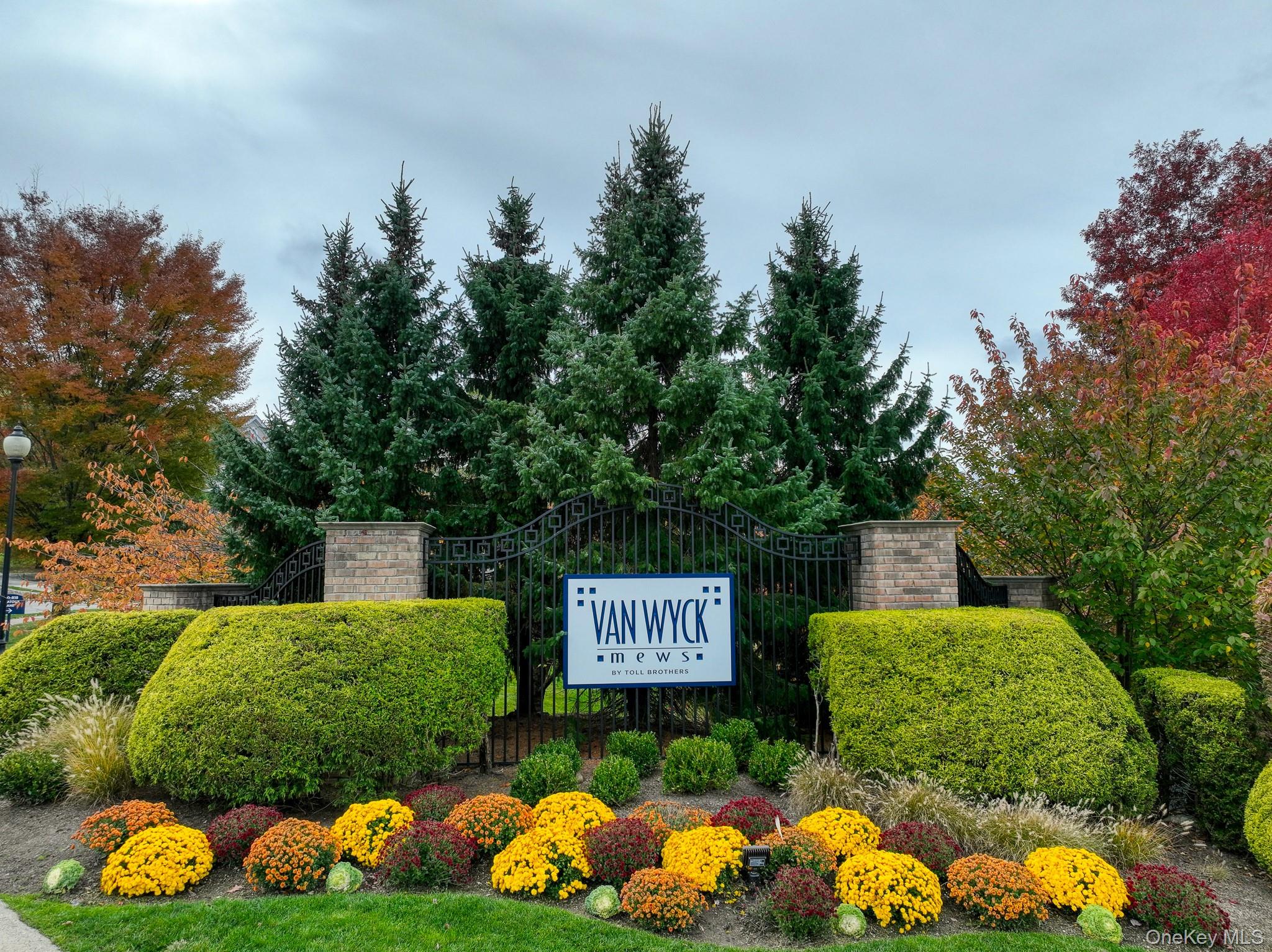 listing main picture