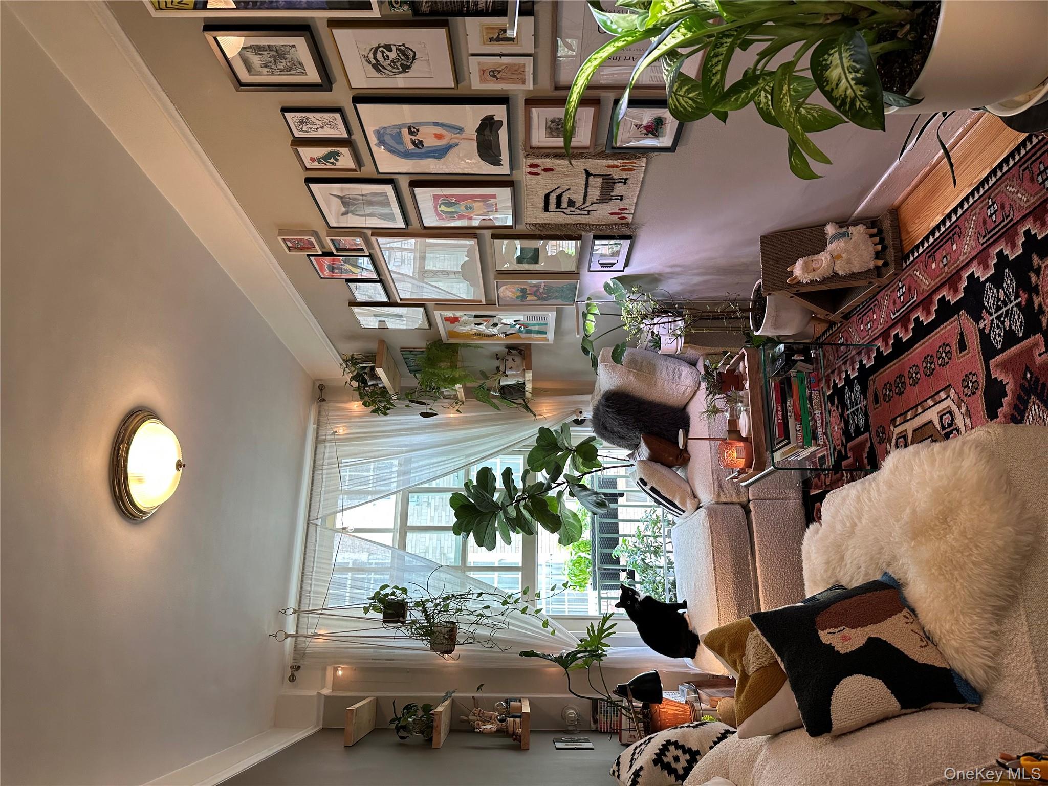 listing main picture