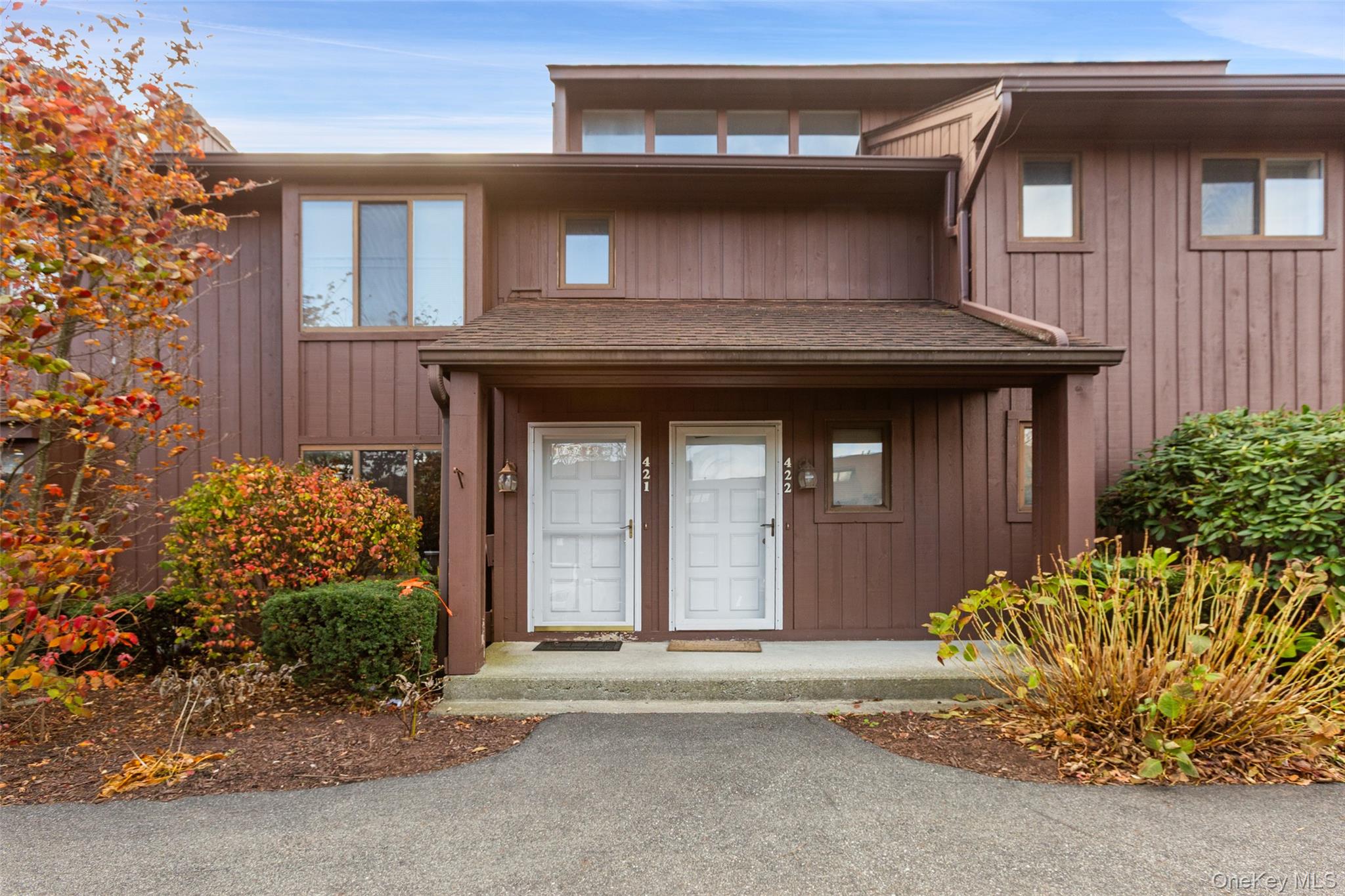 listing main picture