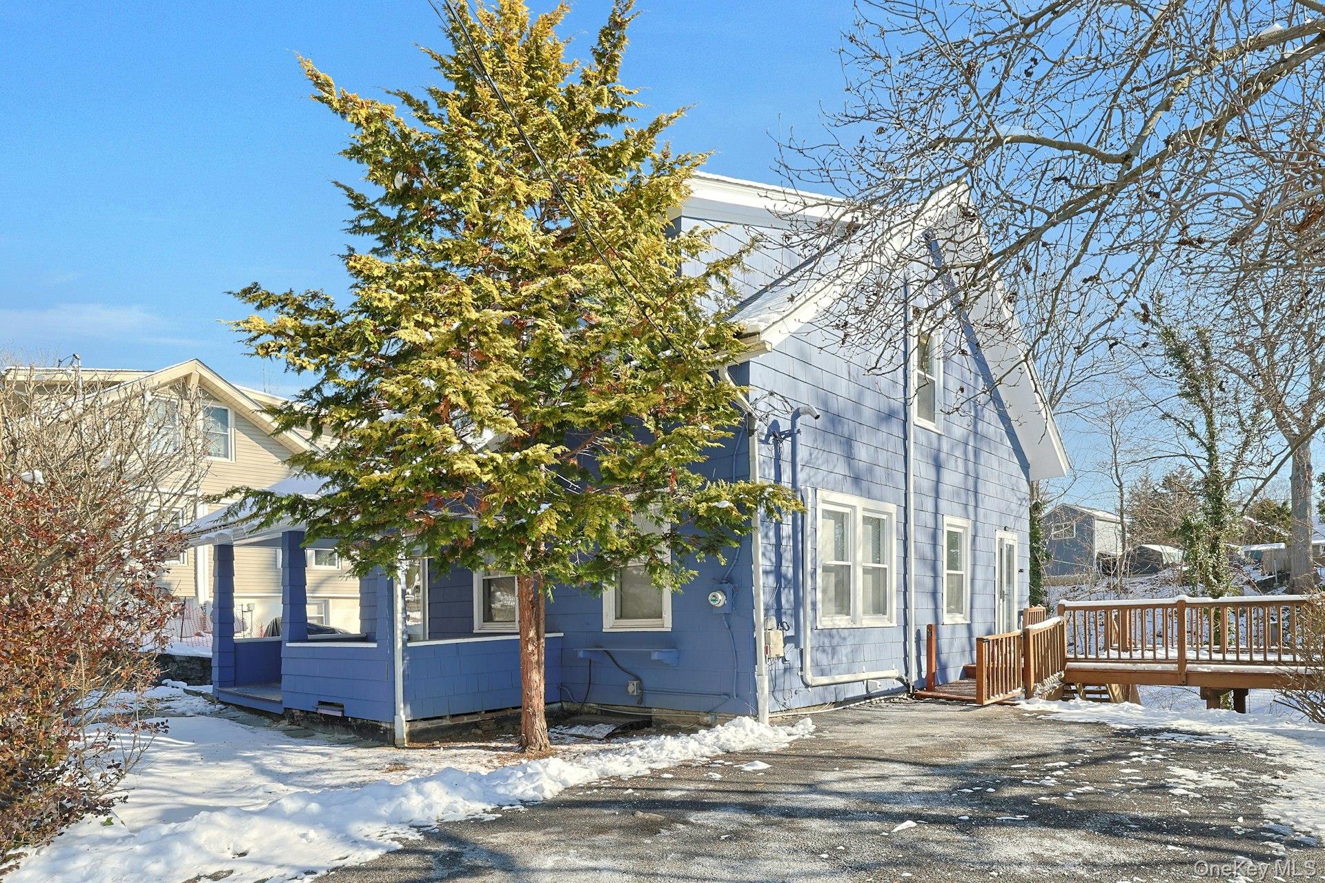 listing main picture