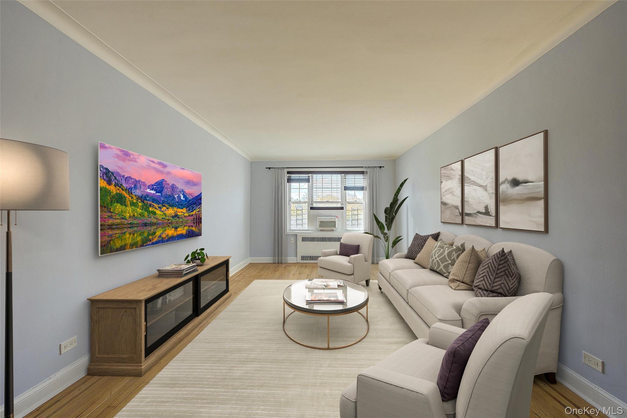 listing main picture