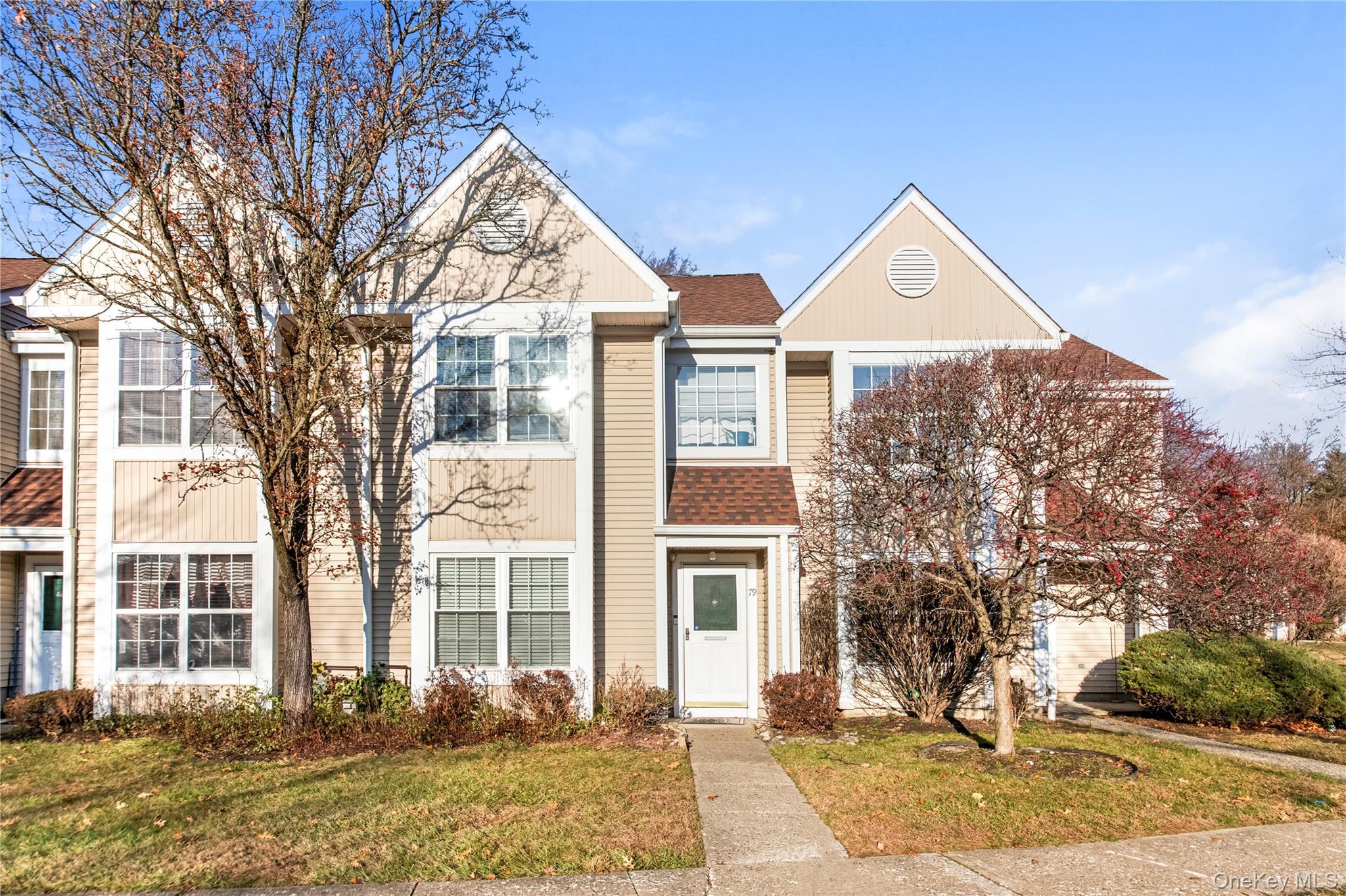 listing main picture