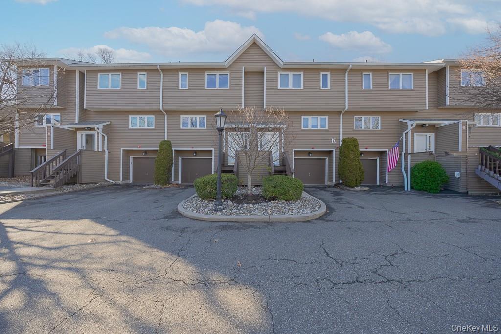 listing main picture