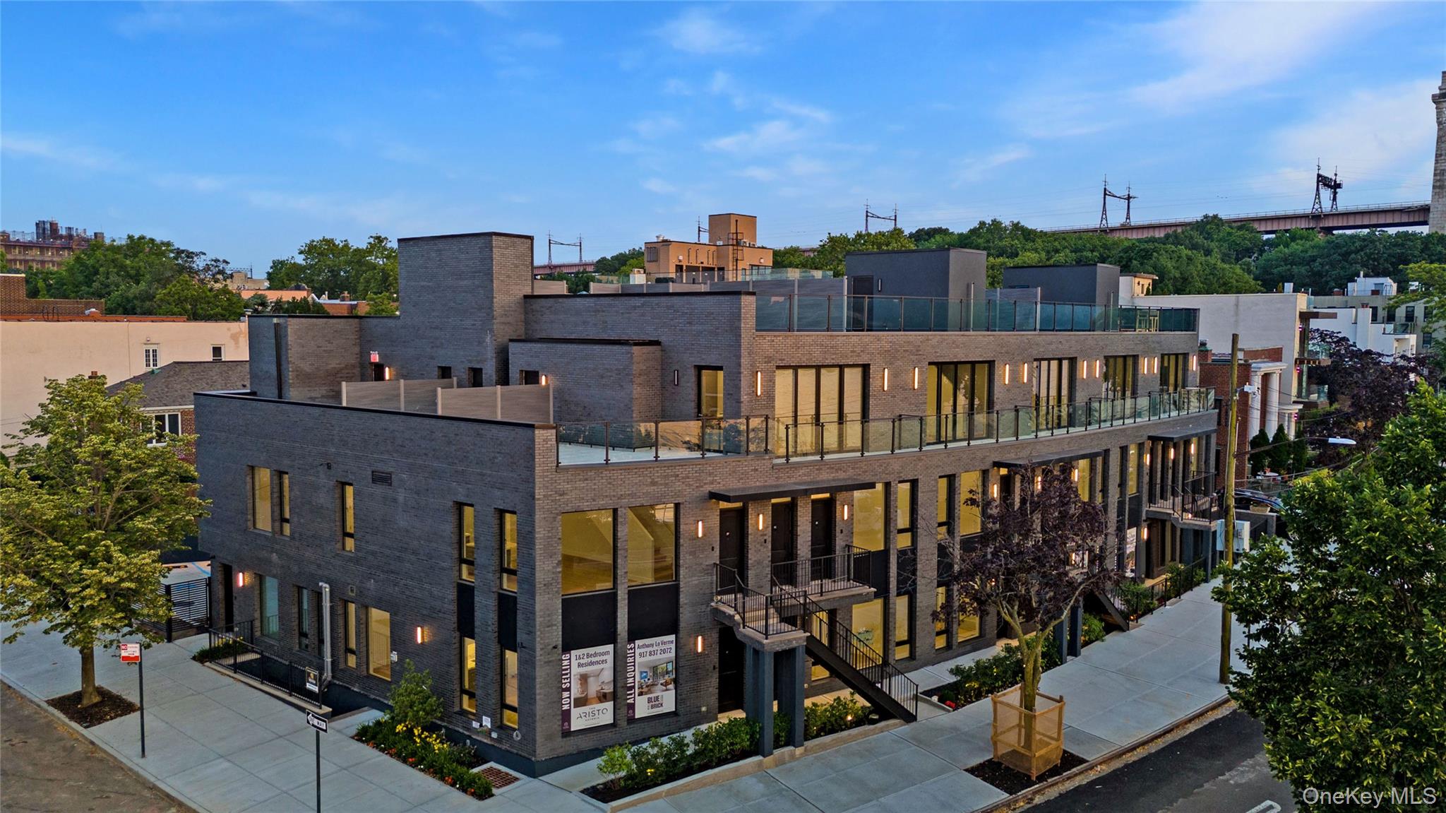 listing main picture