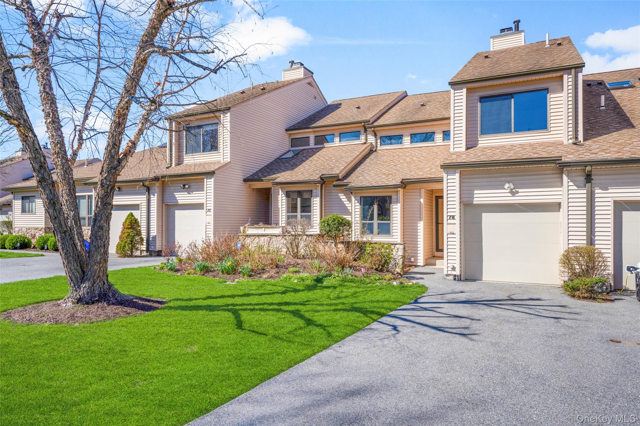 listing main picture